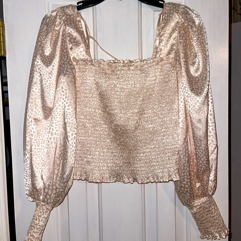 Boutique silk top, size medium